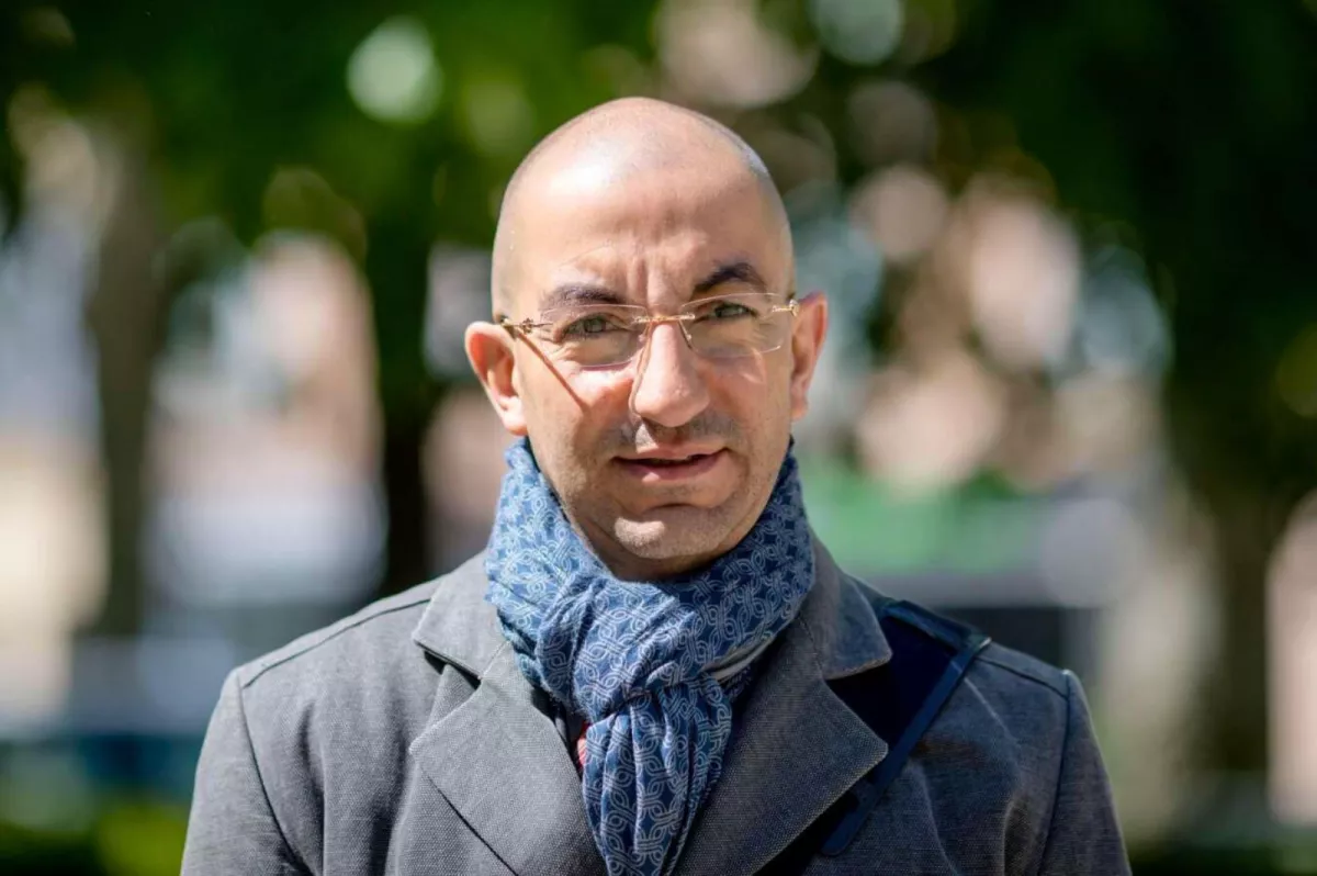 Jean MESSIHA, le roi des cagnottes accusé d’avoir volé celle des veuves : 42 000 euros introuvables.