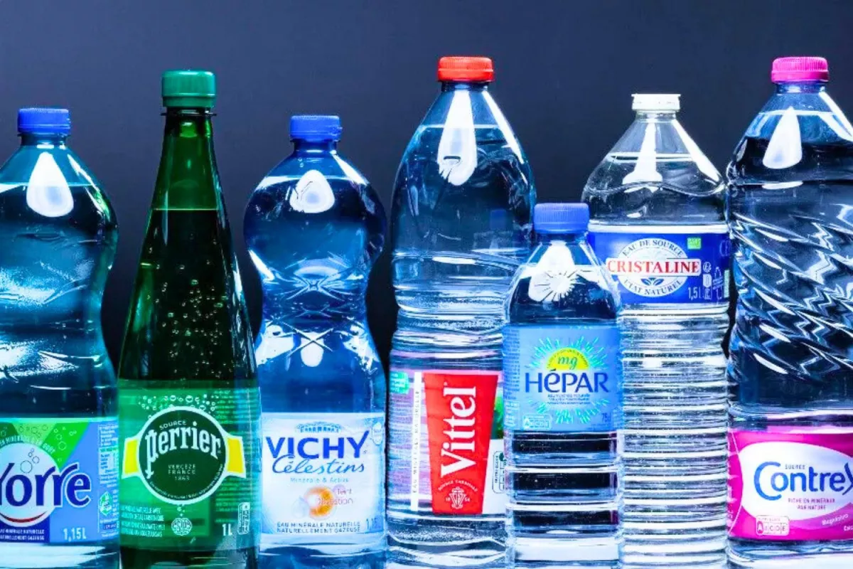 Nestlé Waters : l’eau minérale qui a avalé tout le plastique des Vosges. 