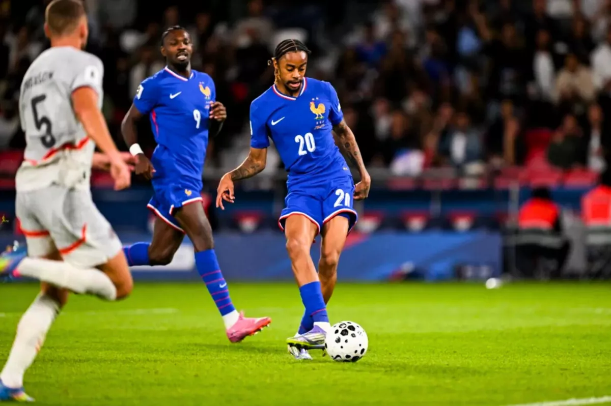Les Bleus renversent l’Islande grâce à Mbappé et s’emparent de la tête du groupe D.