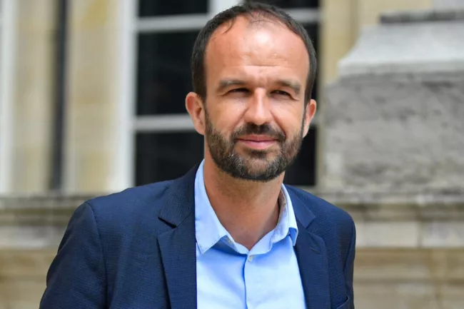 Manuel Bompard : LFI votera pour faire tomber le gouvernement.