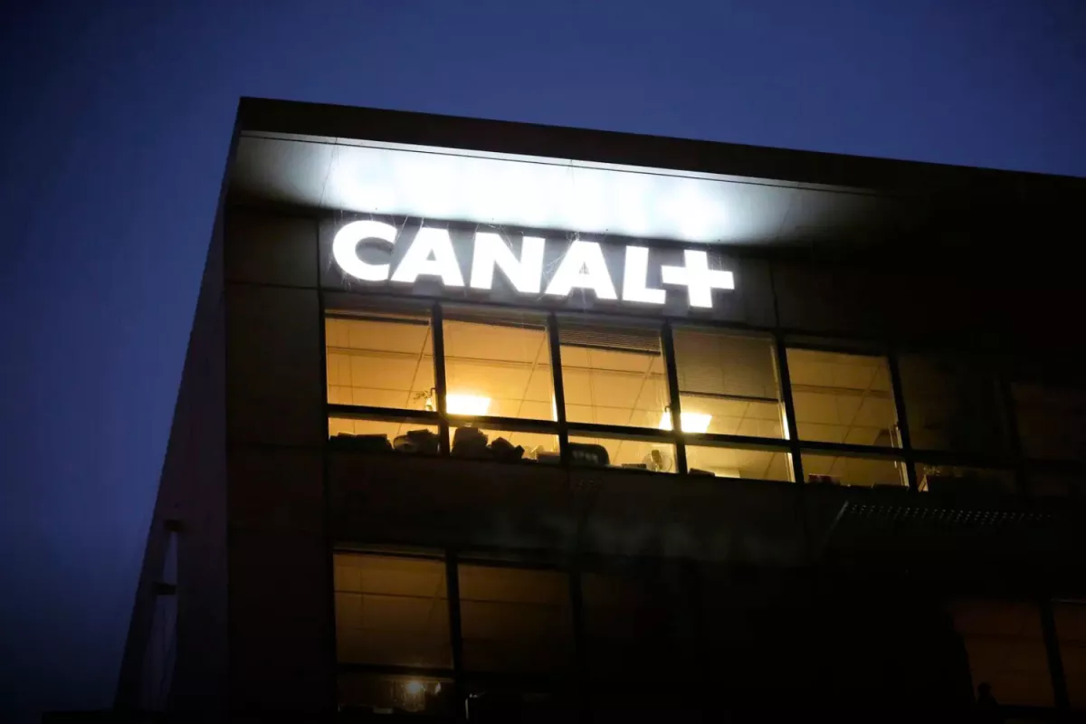 Canal+ force t’il ses abonnés à regarder Cnews ? Enquête inédite et révélations chocs !