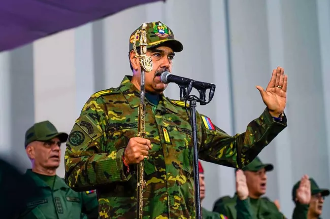 Crise explosive au Venezuela : opération américaine, enlèvement annoncé de Maduro et choc politique mondial.
