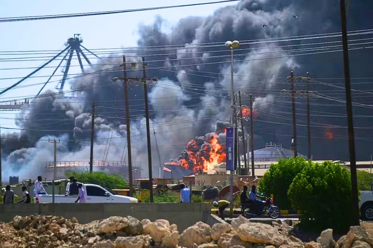 Soudan : 60 morts à cause d’une frappe de drone sur un centre de déplacés à El-Fasher.