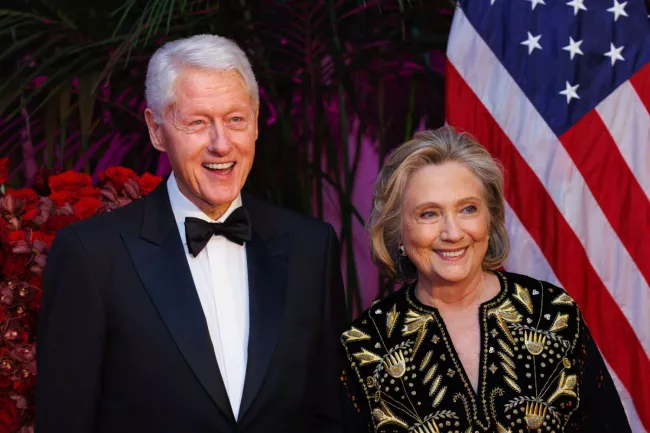 Affaire Epstein : l’ex-président américain Bill Clinton et son épouse Hillary Clinton assignés à comparaître au Congrès.