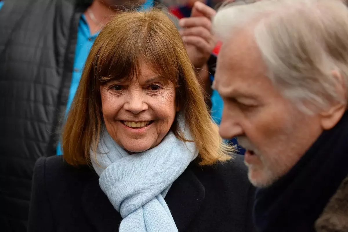 Bordeaux : Chantal Goya et Jean-Jacques Debout condamnés à rembourser un prêt de 2,18 millions d’euros.