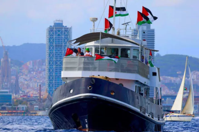 « Il faut protéger le peuple palestinien et les flottilles pacifiques vers Gaza » : 130 voix s’unissent.