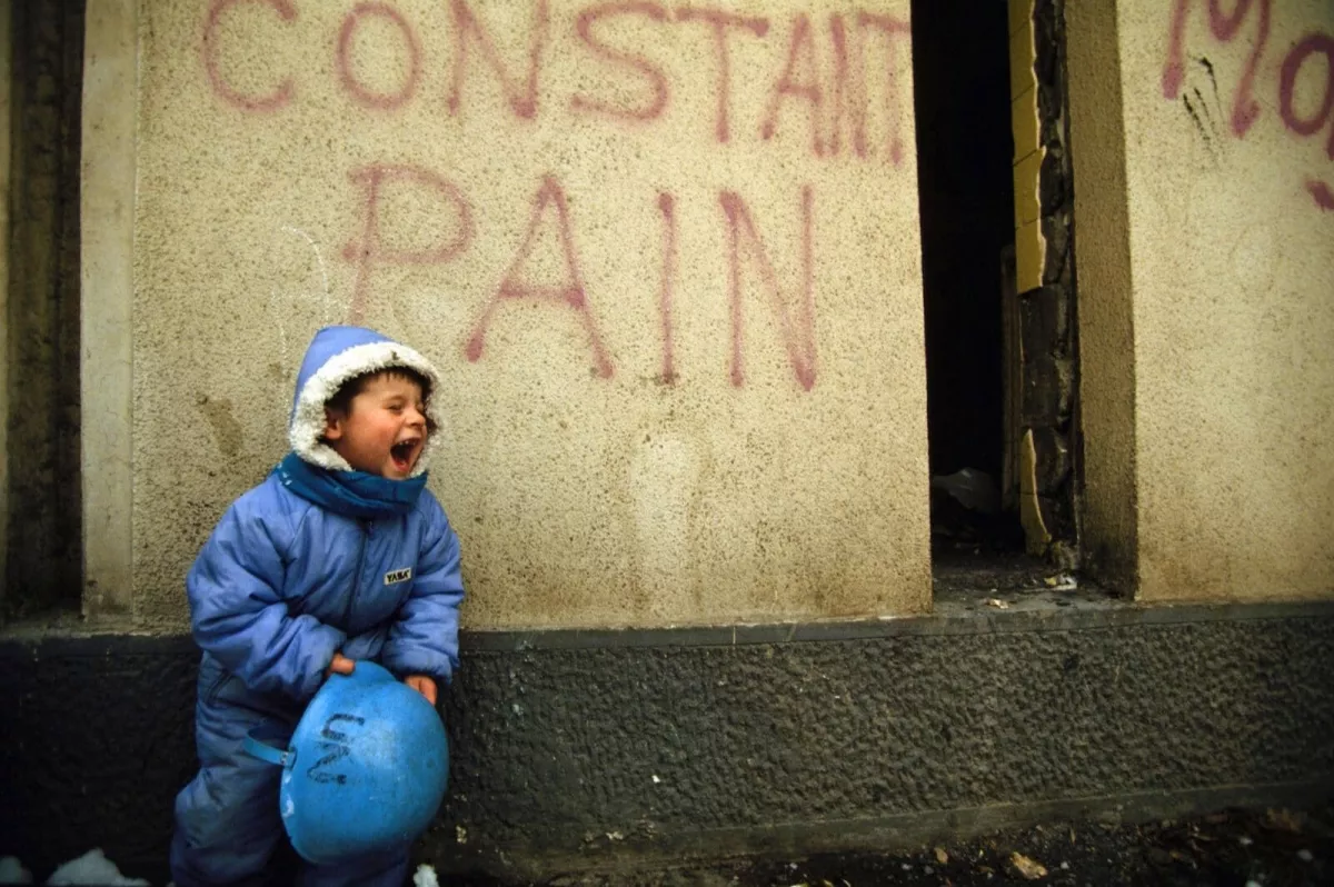 Sarajevo 1992 : quand la bourgeoisie transformait la guerre en terrain de chasse.