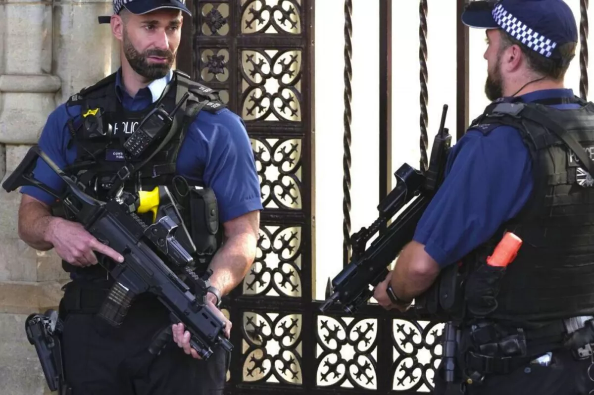 Royaume-Uni : une attaque à la synagogue de Manchester choque en plein Yom Kippour.