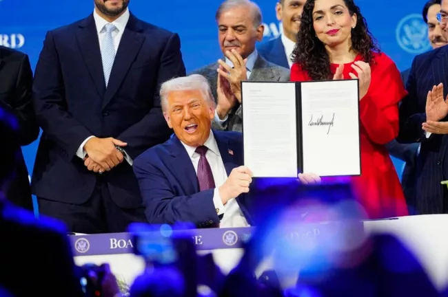 Le « Conseil de la paix » du président américain Trump : gouverner le monde par l’argent et la force ?