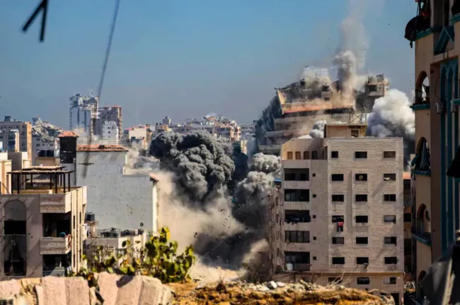 Offensive à Gaza : combats intensifs et crise humanitaire, l’ONU affirme qu’un génocide est en cours.