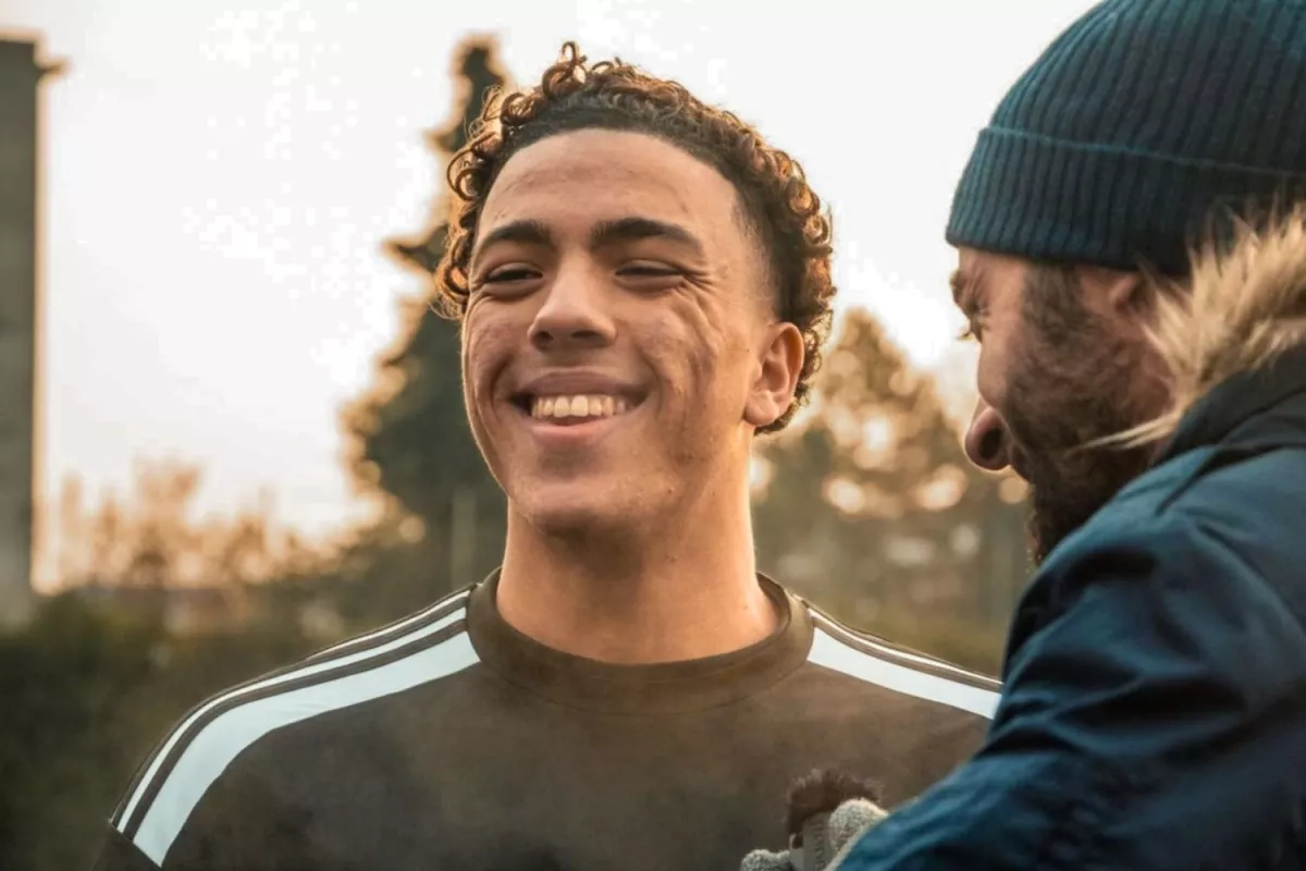 Le portrait de la semaine : il cumule plus de 1.3M d’abonnés mais qui est Adel Sidi Yakoub ?